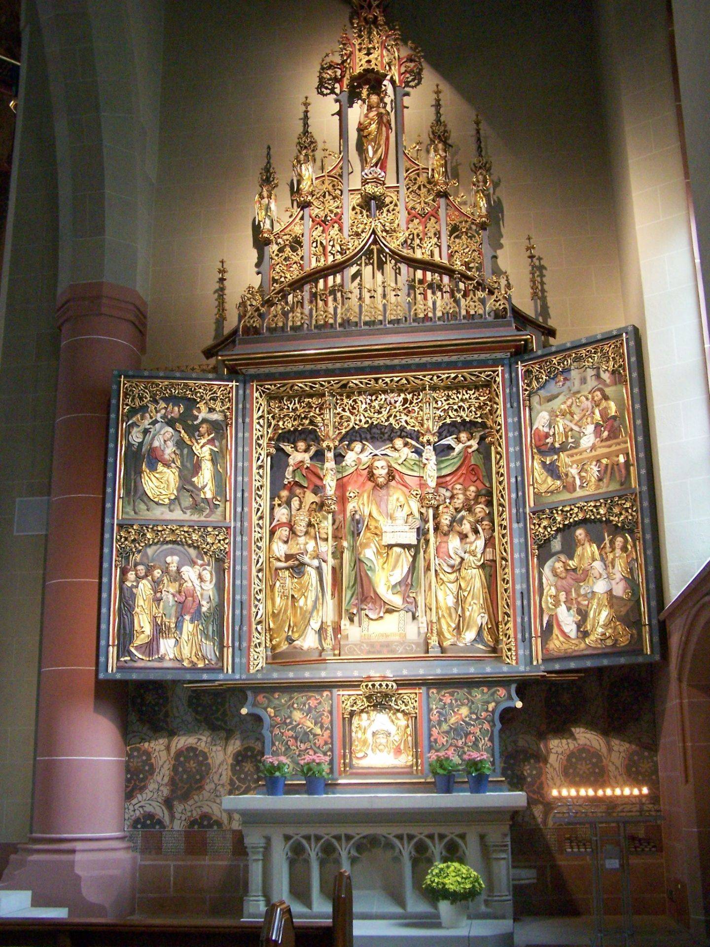 Das Bild zeigt den Josefsaltar vom Münster St. Jakobus in Neustadt